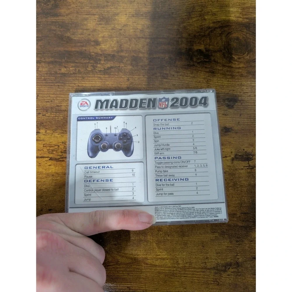 Madden NFL 2004 PC VIDEO GAME Michael Vick Cover 2 Disc